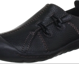 للبيع أحذية ماركة كلاركس اصلية جديدة