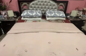 للبيع غرفه نوم بحاله ممتازه شراء من صفاه الغانم شامل المرتبه